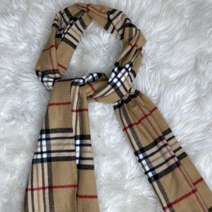 100% Cashmere Classic Check Scotland Fringe Scarf